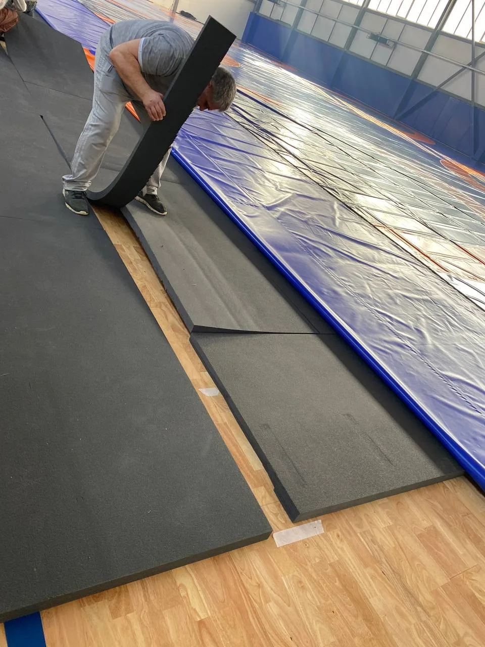 План борцовского ковра 36×22 м в вертикальной ориентации с разметкой зон