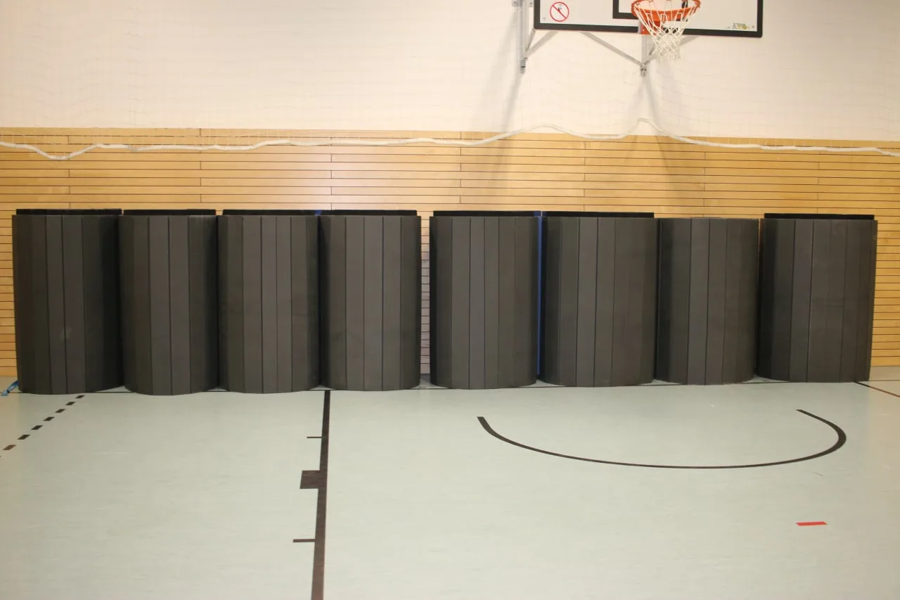 Крупный план сварного шва, выполненного методом прессования