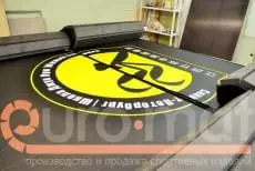 Ролл-мат с логотипом школы кунг-фу Джук Лум на производстве Евромат